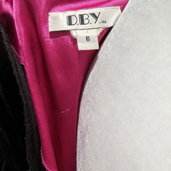 Blazer - Picture 9 of 9